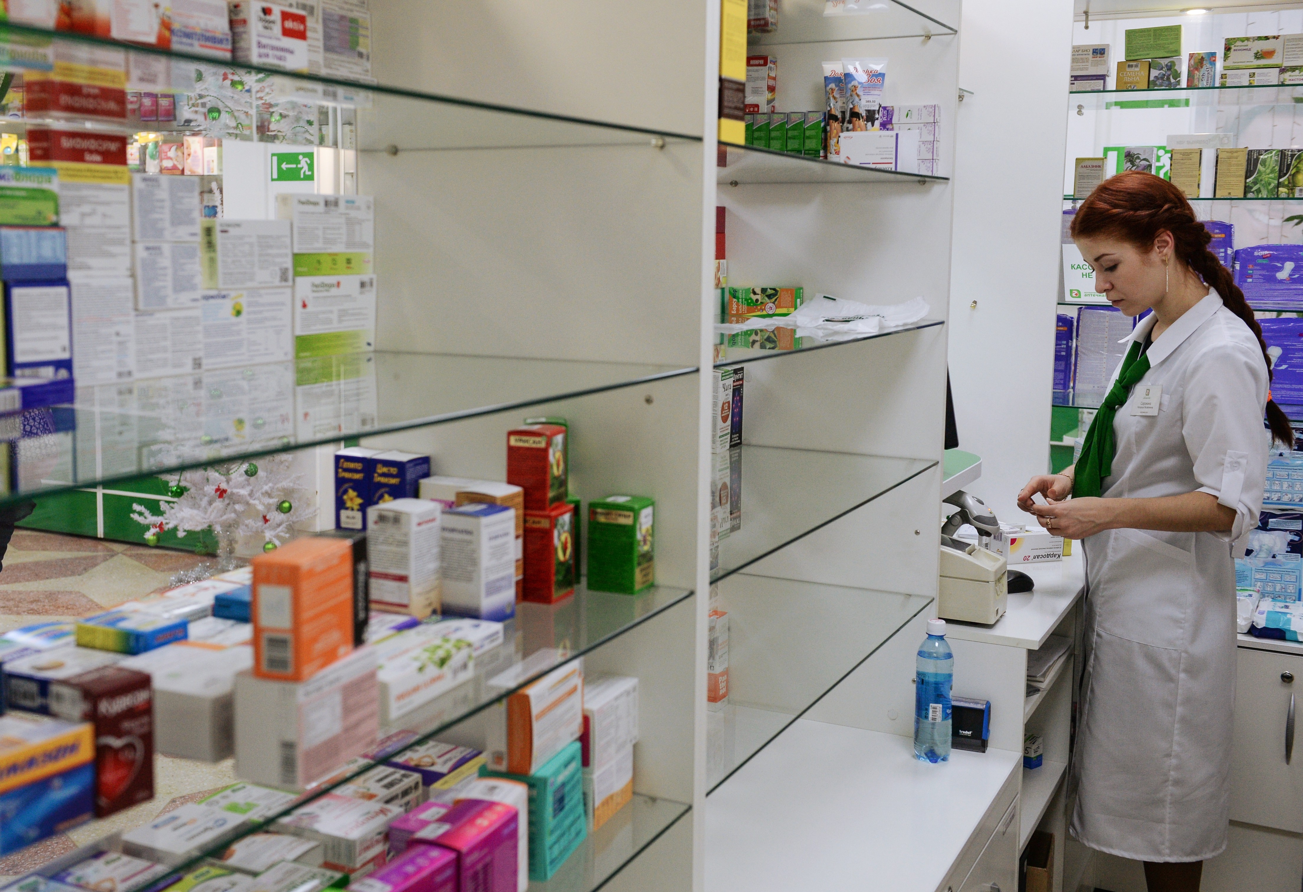 Аптеки теперь смогут продавать лекарства онлайн и доставлять их на дом легально