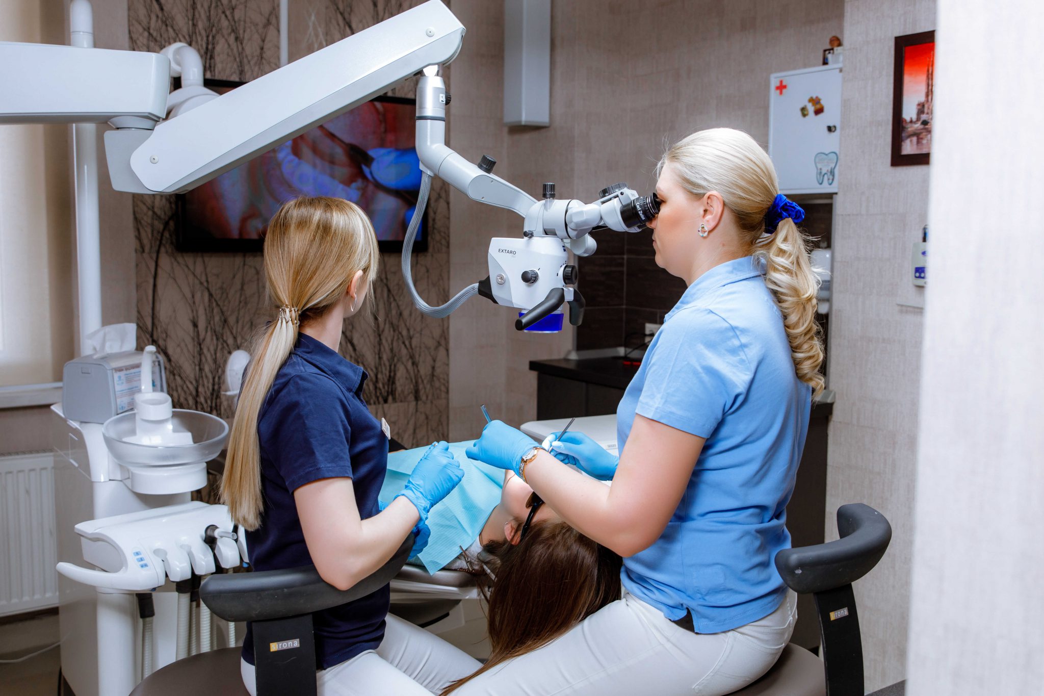 Услуги стоматолога в германии для иностранцев-экспатов. какая страховка покрывает лечение зубов – государственная или частная? стоимость стоматологических услуг для иностранных граждан в германии.