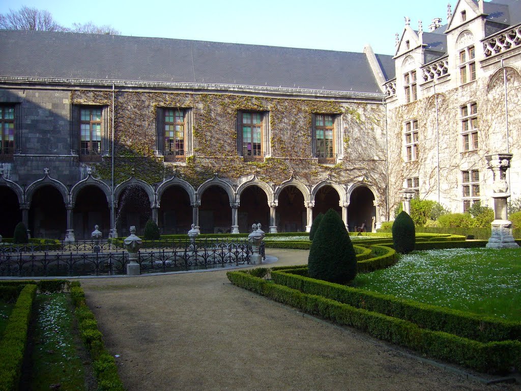 Баварский версаль линдерхоф: архитектура и достопримечательности замка