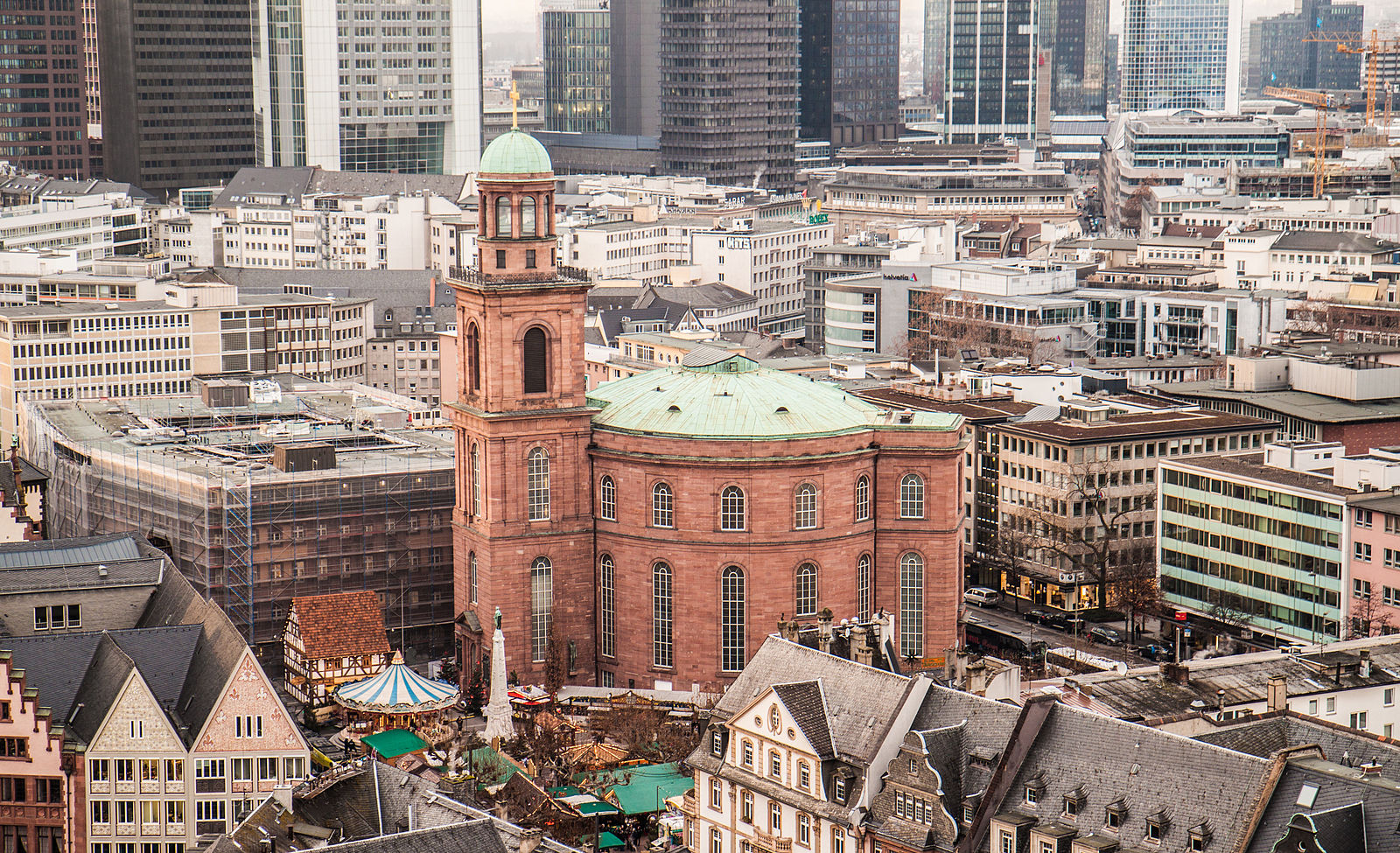 Франкфуртский собор кайзердом: архитектурный облик и достопримечательности