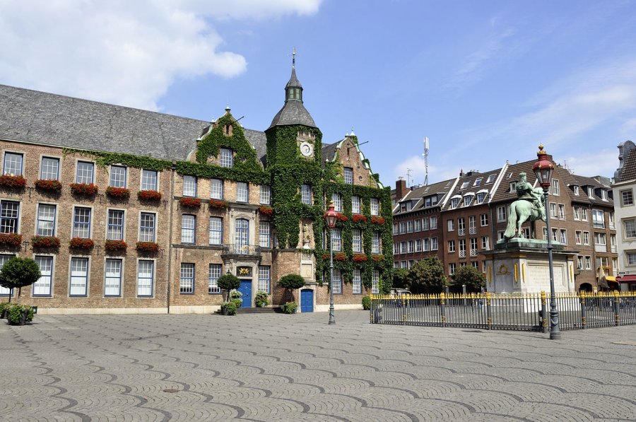 Город дюссельдорф и его главные достопримечательности с описанием и фото