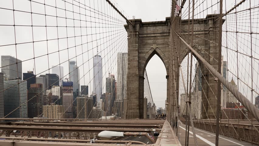 Создатель бруклинского моста в нью-йорке на манхэттене