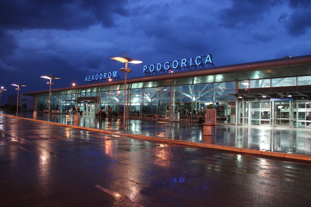 Аэропорт черногории: описание терминалов, расположение
