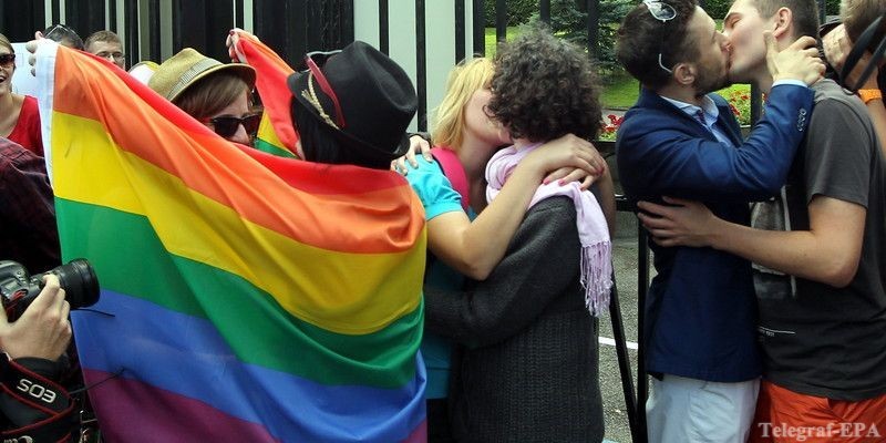 Верховный суд сша легализовал однополые браки по всей стране