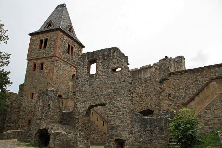 Замок франкенштейна - frankenstein castle - abcdef.wiki