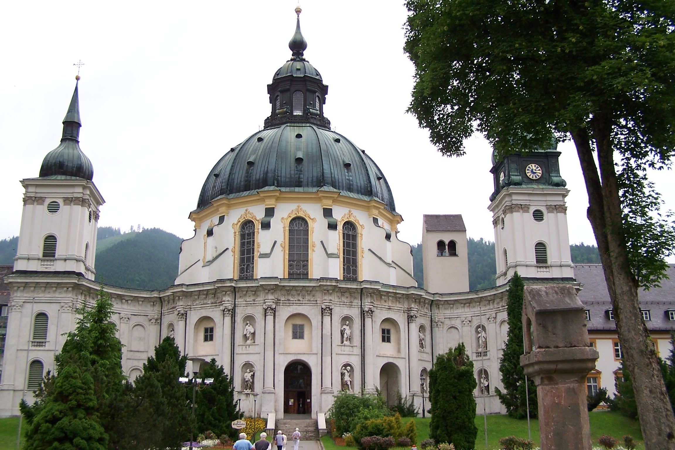 Монастырь этталь — достопримечательность баварии недалеко от мюнхена