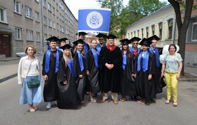 Кому в европе нужно высшее образование на русском языке  :: балтийский курс | новости и аналитика