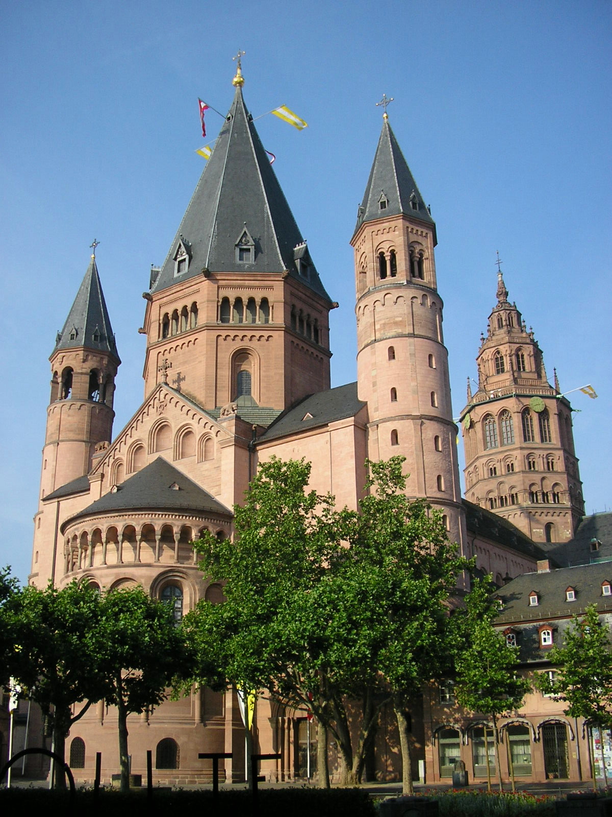 Лучшие достопримечательности города майнц в германии: церкви, соборы, монастыри и музеи
