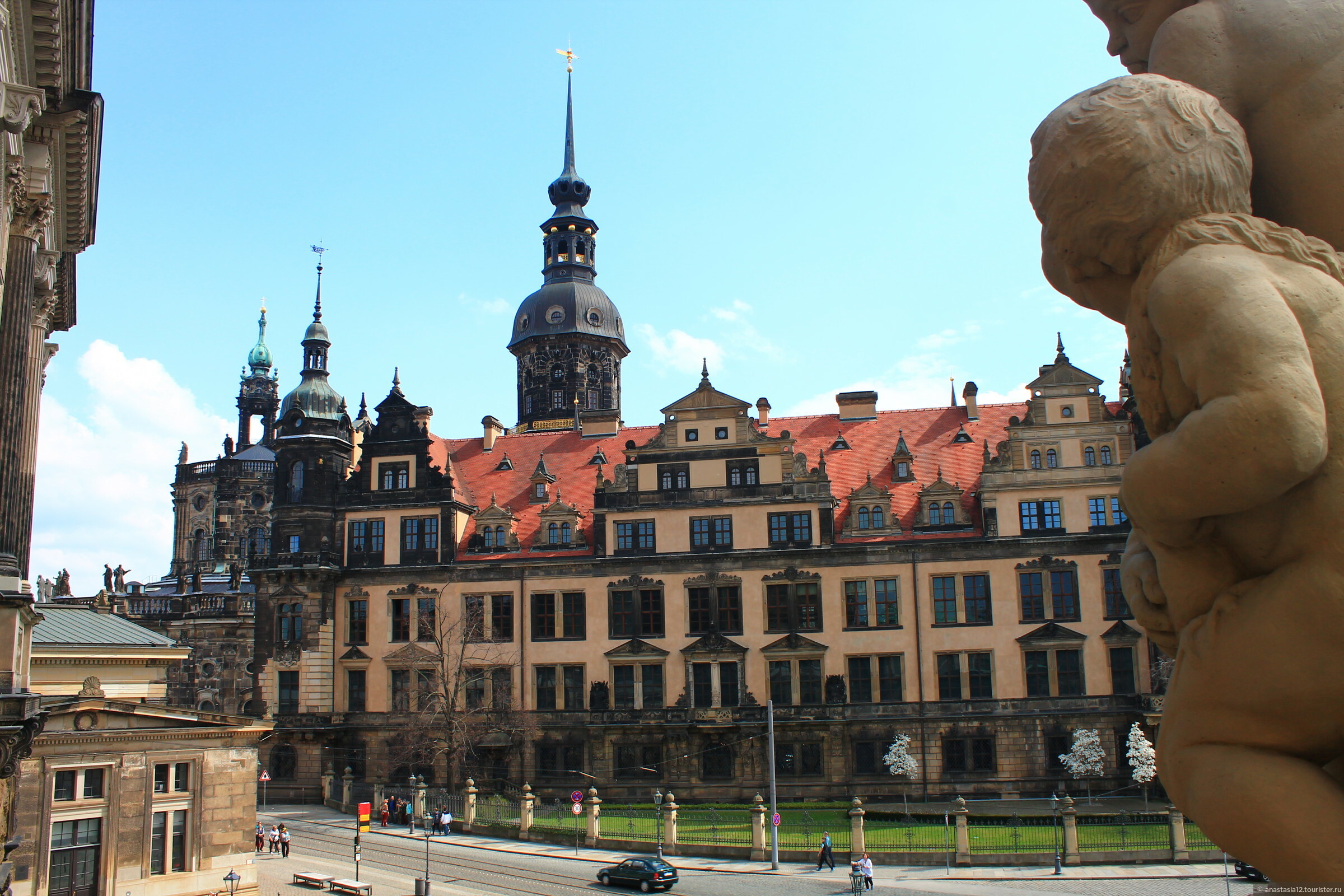 Дрезденский замок-резиденция - вики