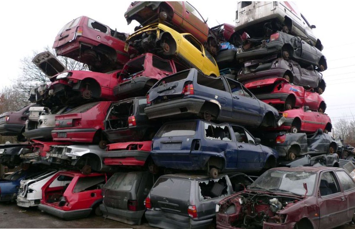Как организованы свалки автомобилей в германии