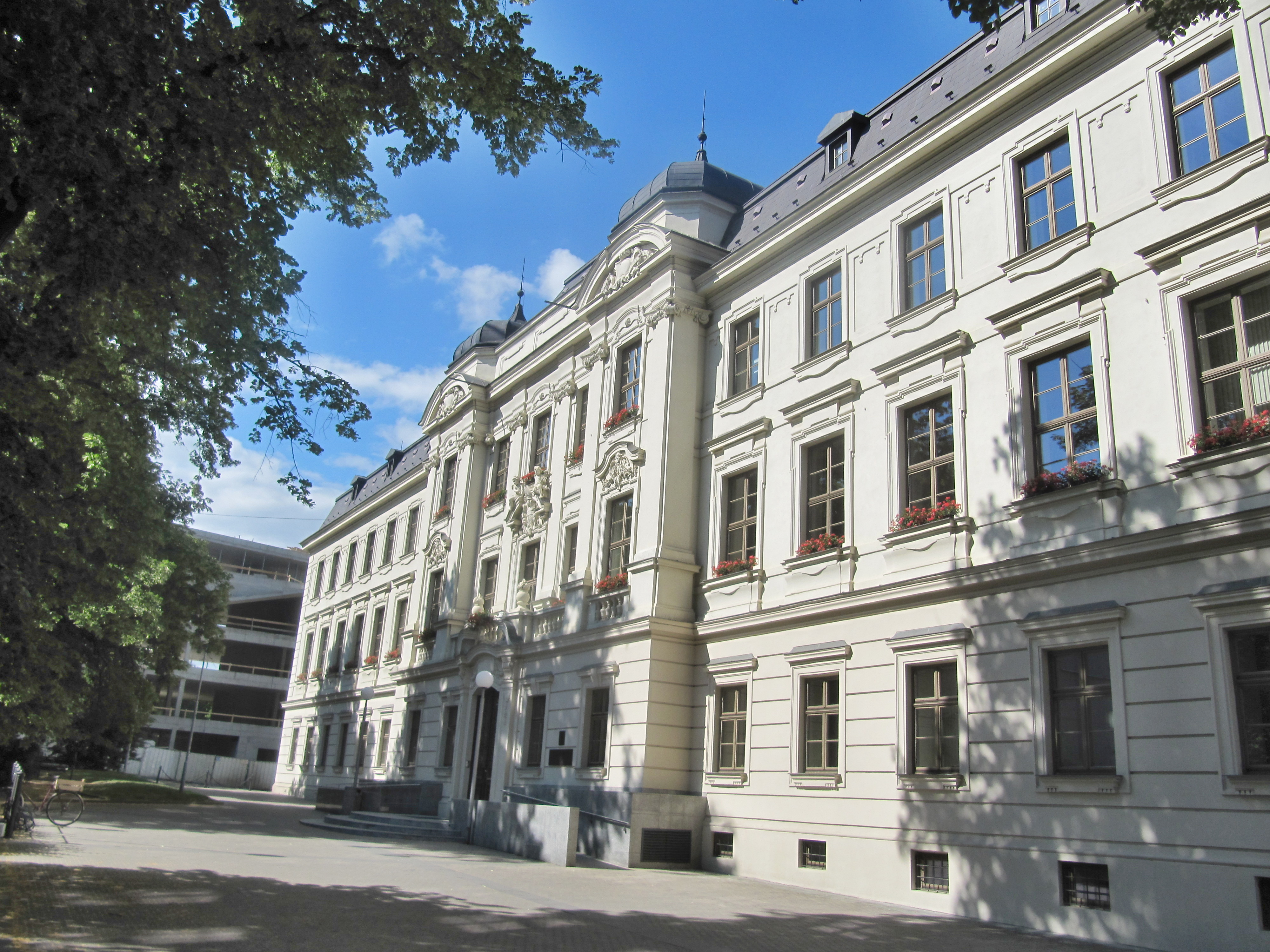 Чешские технические университеты | как получить техническую специальность в чехии