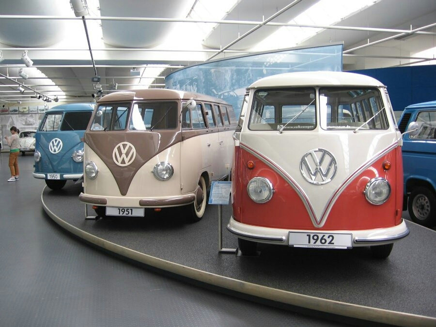 Volkswagen - полный каталог моделей, характеристики, отзывы на все автомобили volkswagen (фольксваген)