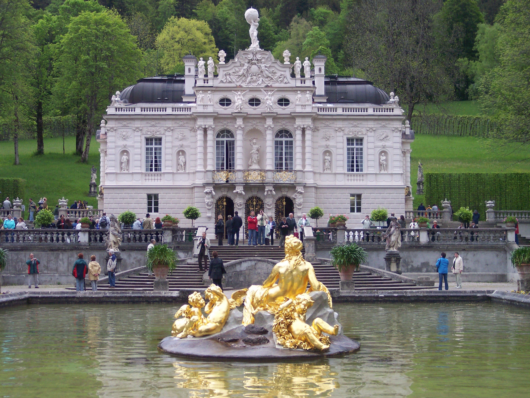Дворец нимфенбург – летняя резиденция баварских королей