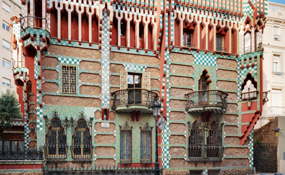 Дом Висенс: украшение Барселоны с восточным колоритом