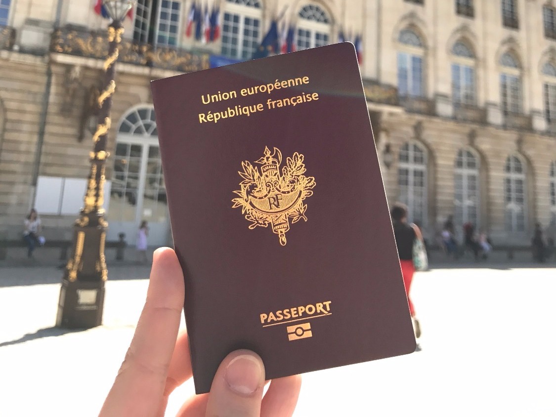 Как получить гражданство чехии гражданину россии в 2020 году - при покупке недвижимости, если там родился