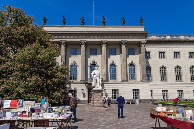 Берлинский университет имени гумбольдта история а также организация