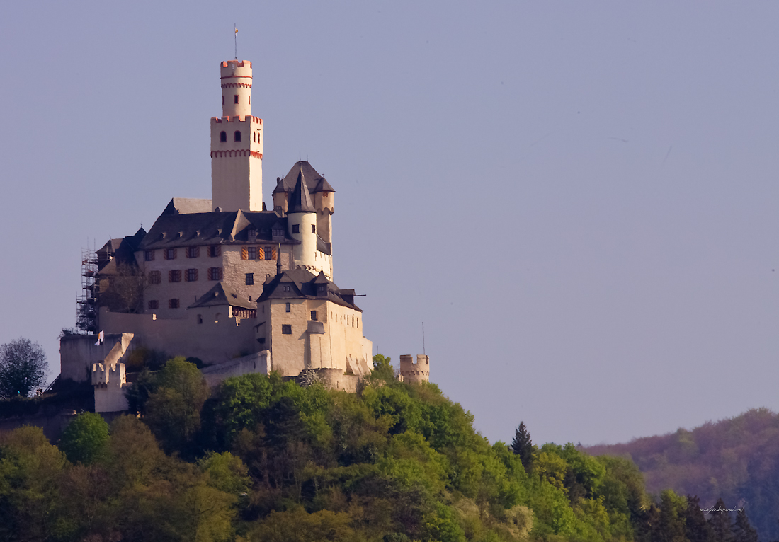 Неоготическая жемчужина германии – замок мариенбург