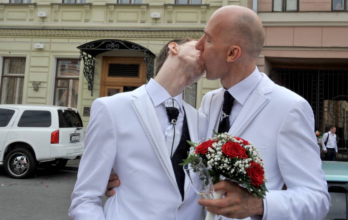 В Германии приняли закон о легализации однополых браков