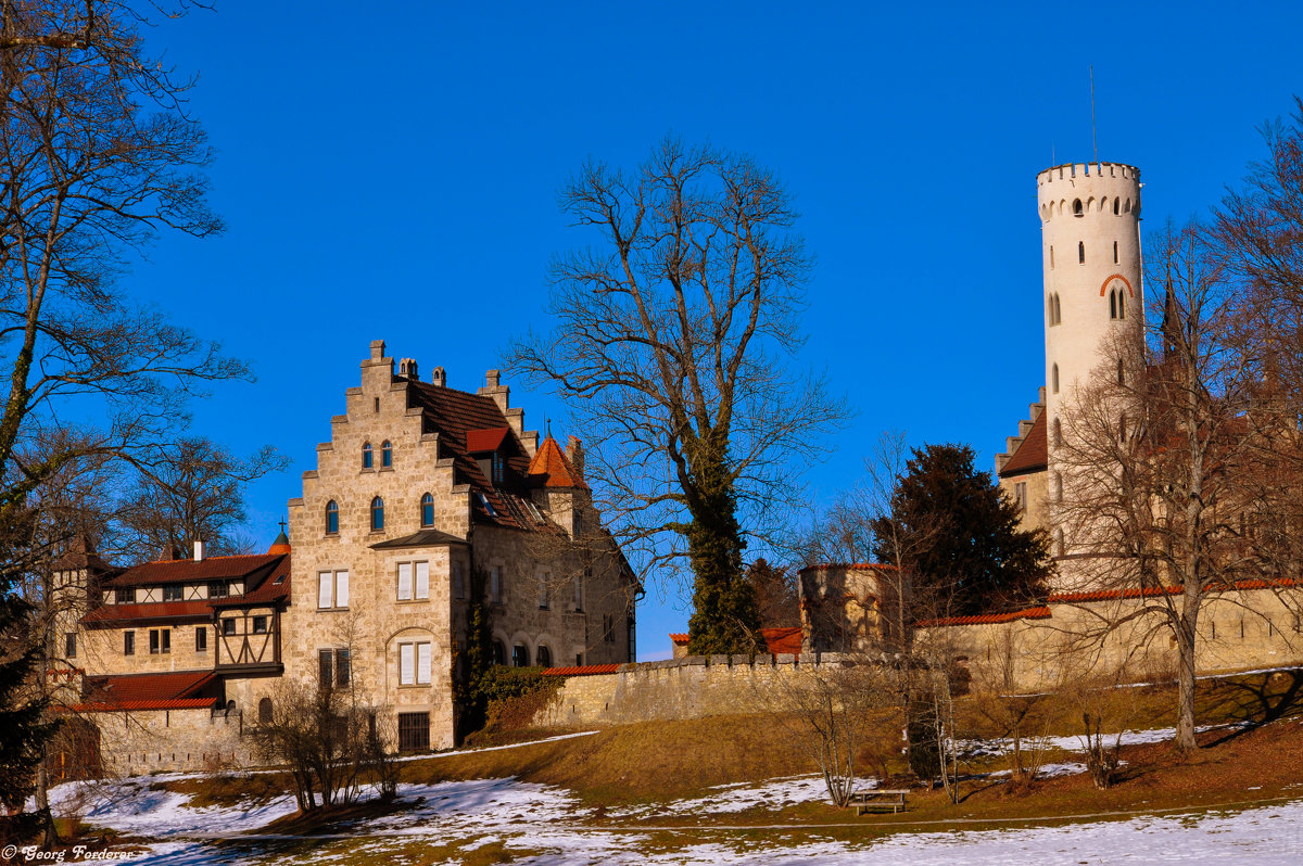Путешествие в сказку – замок Лихтенштайн в Германии