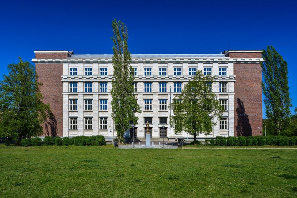 Чешский технический университет в праге (чвут)