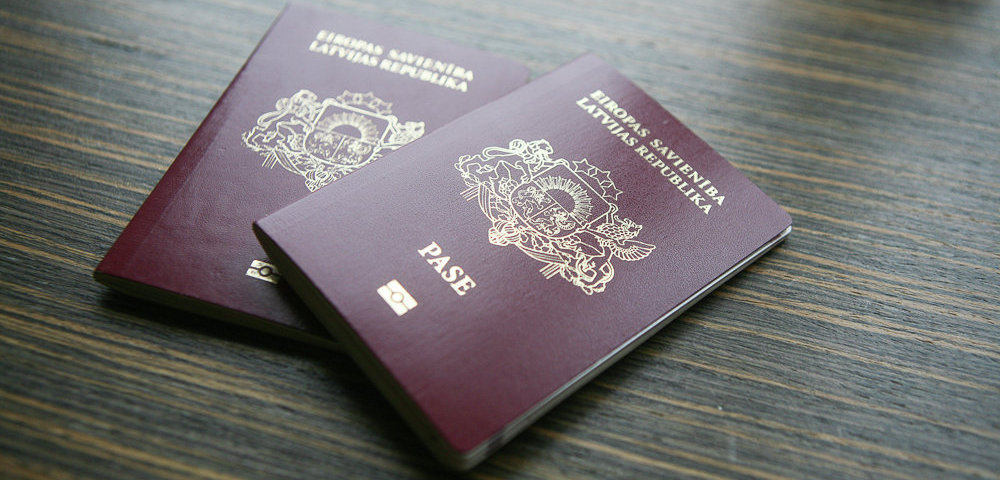 Паспорт латвии - как получить для россиян, украинцев и белорусов