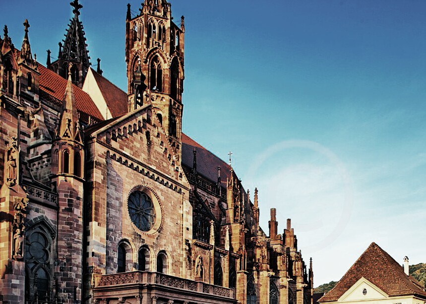 Фрайбургский кафедральный собор - вики