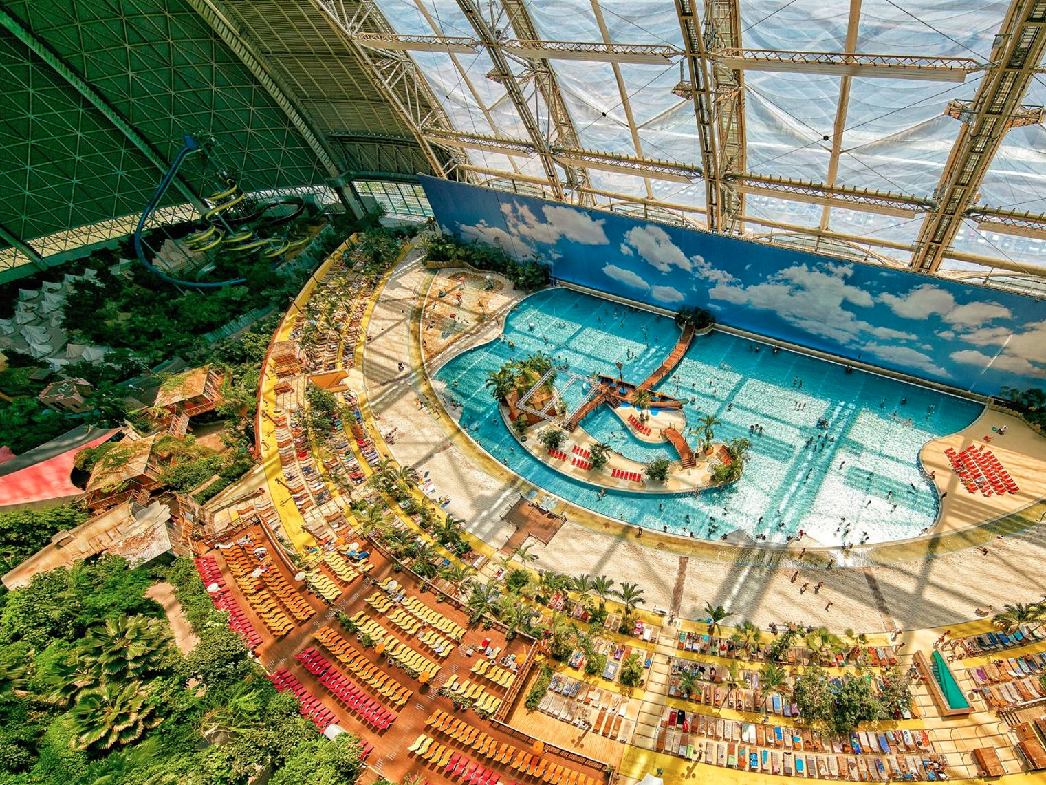 10 лучших крытых аквапарков европы