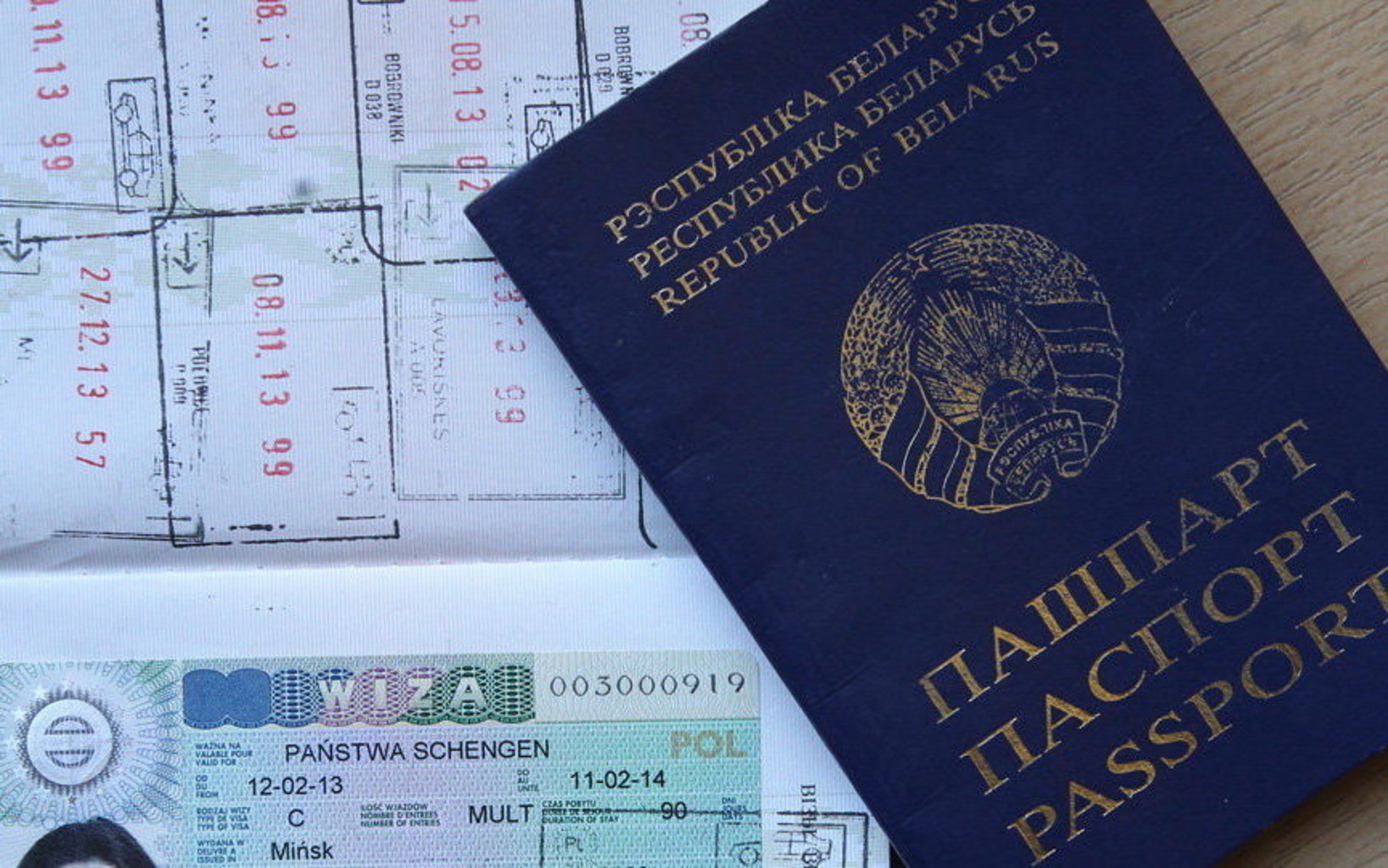 Как белорусам сейчас получить шенгенскую визу? вот что говорят в посольствах литвы, польши, латвии и германии