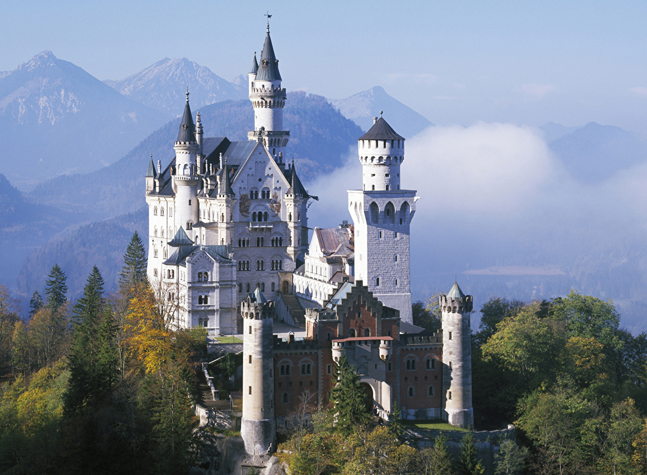 Замок нойшванштайн – романтический дворец баварского короля