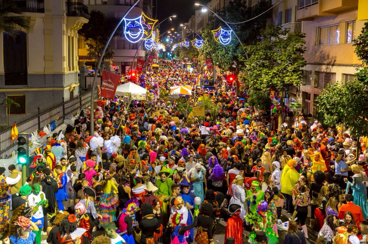 15 испанских карнавалов, которые нельзя пропустить