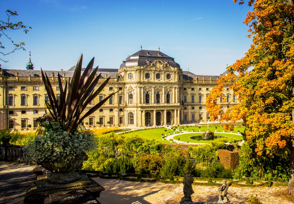 Шедевр эпохи барокко: Вюрцбургская резиденция