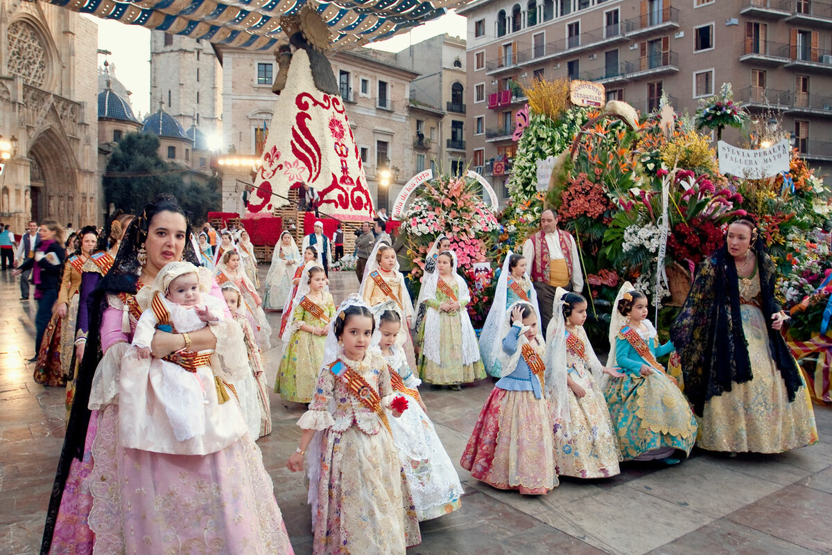 Самые популярные праздники испании. испания по-русски - все о жизни в испании