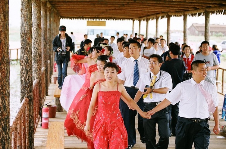 Китайская свадьба в 2020 году: традиции, обычаи