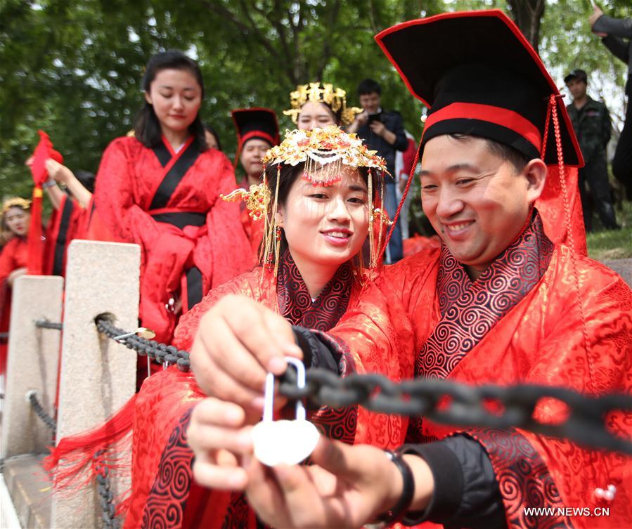 Китайская свадьба в 2021 году — традиции, обычаи