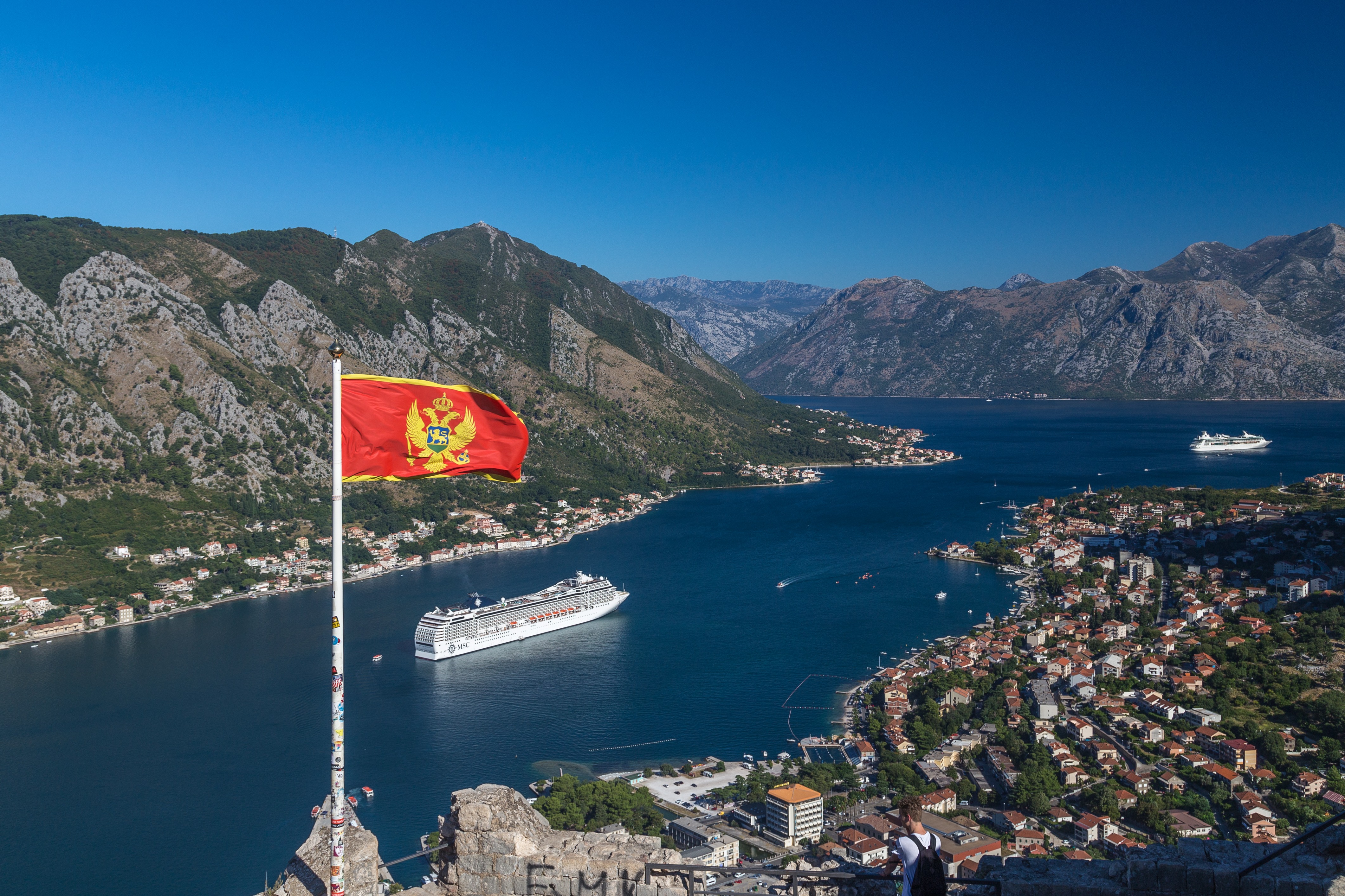 Черногория: история, язык, моря, культура, население, посольства черногории, валюта, достопримечательности, флаг, гимн черногории - travelife.