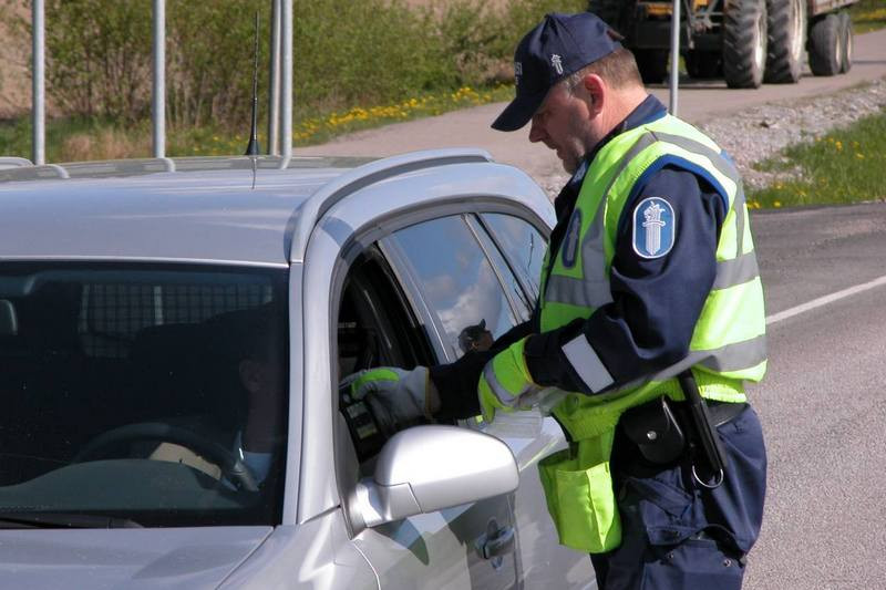 Пдд в финляндии: особенности, ограничения, штрафы. дороги в финляндии разрешенная скорость в финляндии зимой