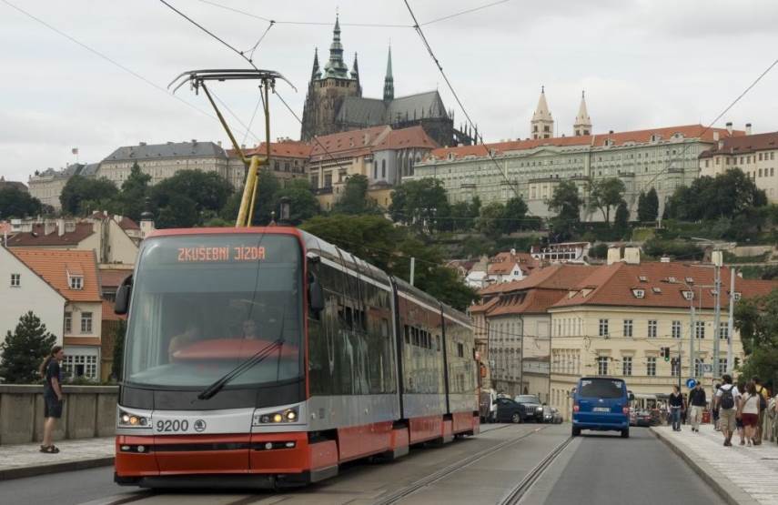 Транспорт в чехии и праге. стоимости проезда в метро, автобусах и трамваях