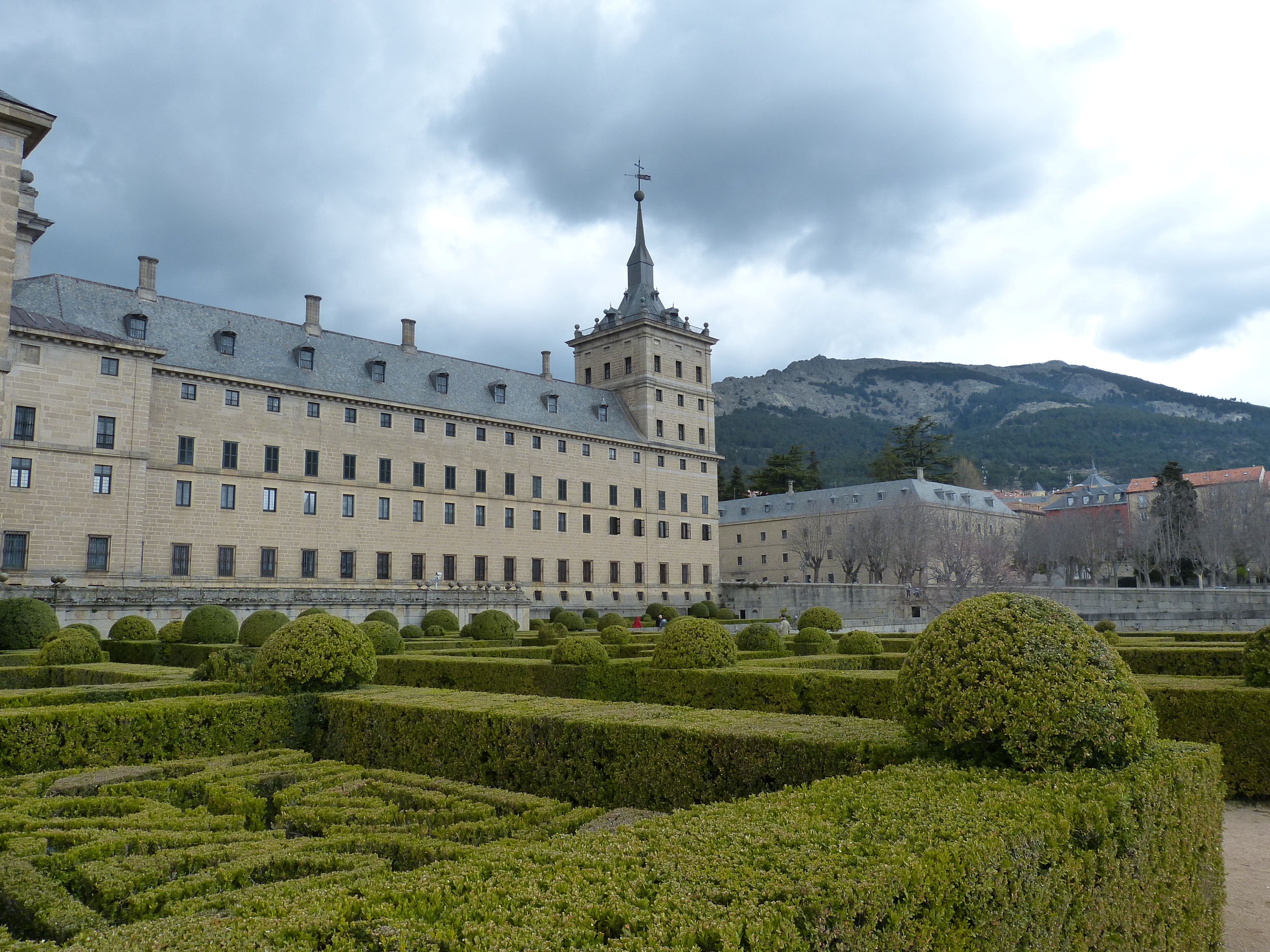 Королевский дворец в мадриде (palacio real de madrid)