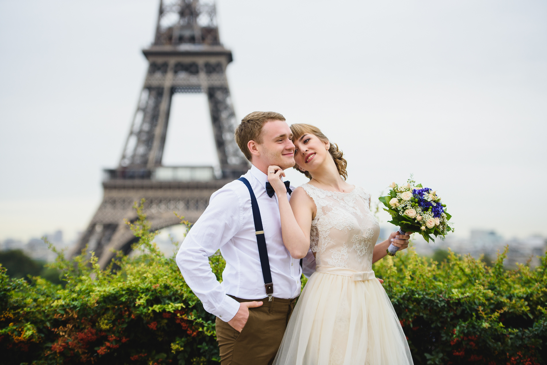 Как сделать свадьбу в париже для двоих. +фото и видео идеи в статье