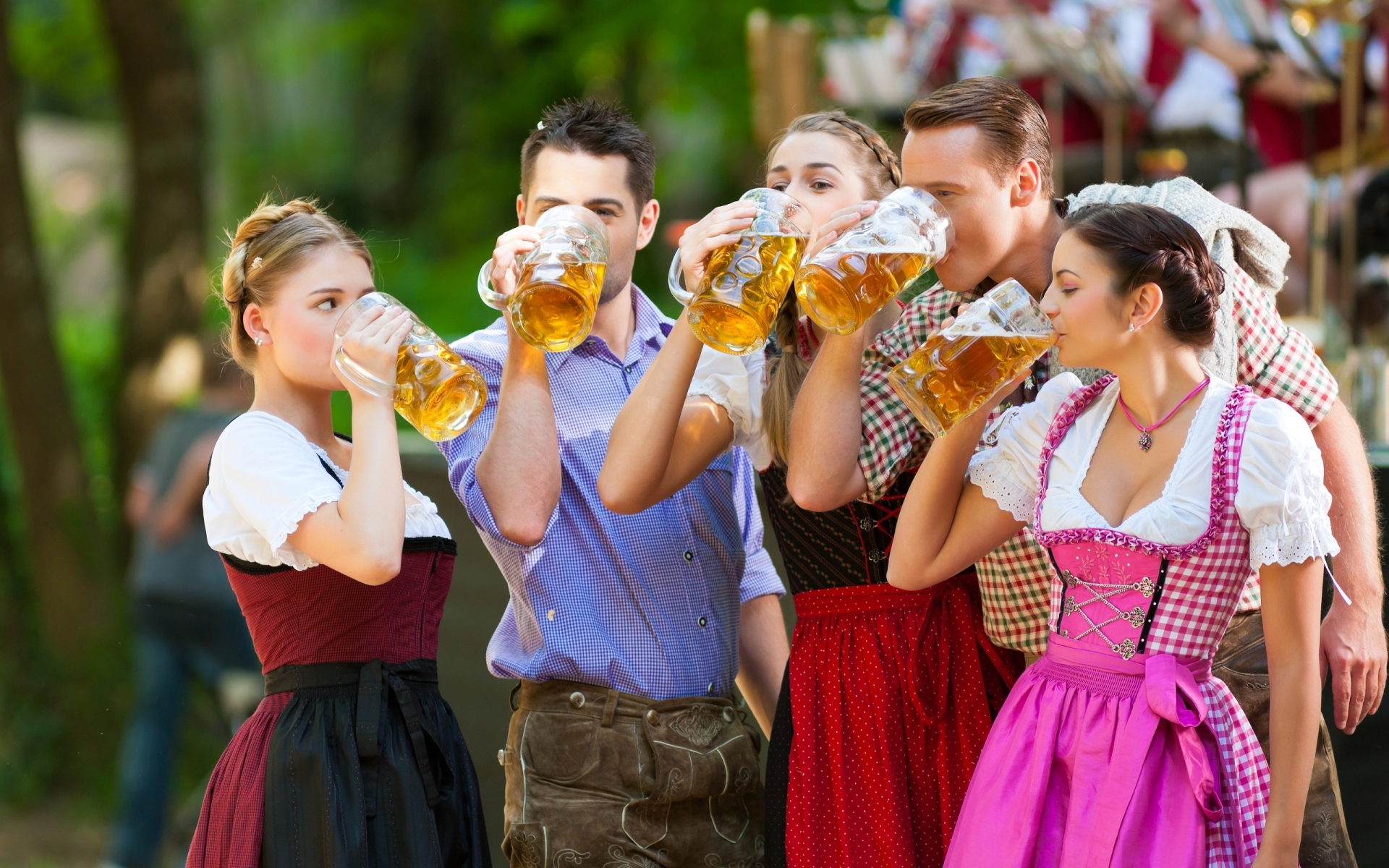 Самые массовые праздники и фестивали германии
