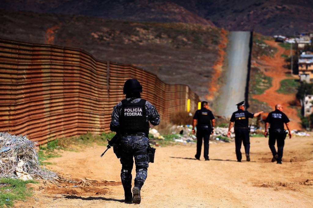 Нелегальные иммигранты из мексики - большая проблема для сша? часть 1 | законы и безопасность | школажизни.ру