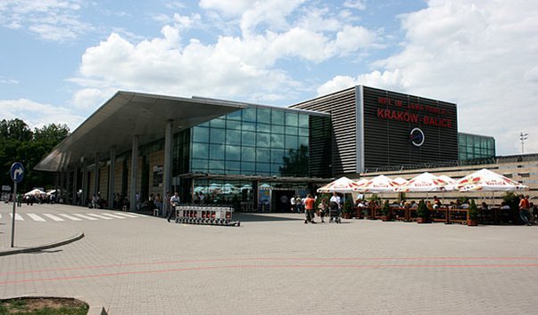 Краковский международный аэропорт имени иоанна павла ii