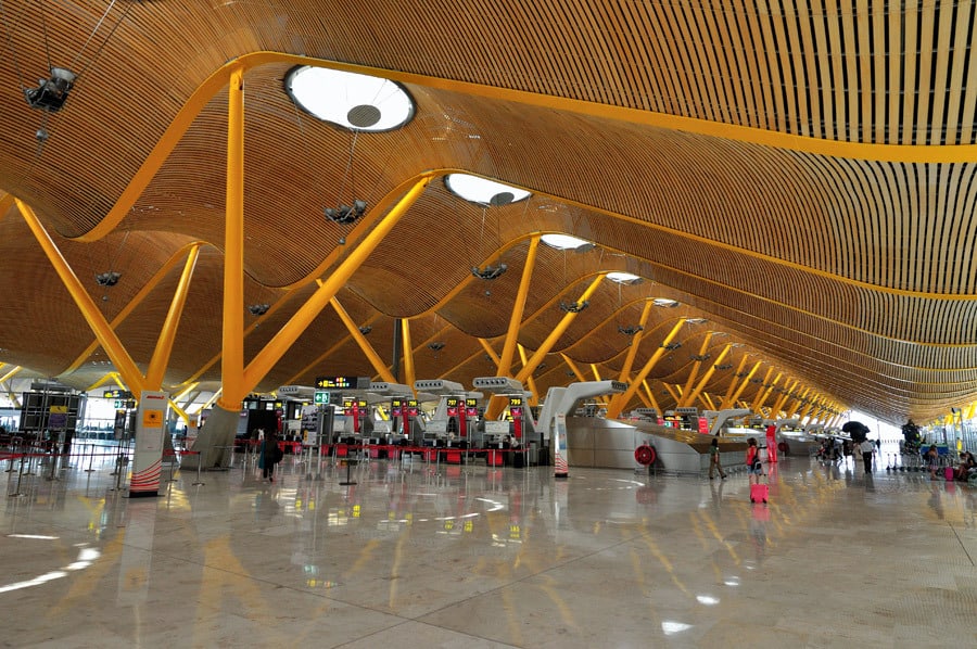 Международный аэропорт в мадриде: фото и описание, терминалы, рейсы и отзывы пассажиров