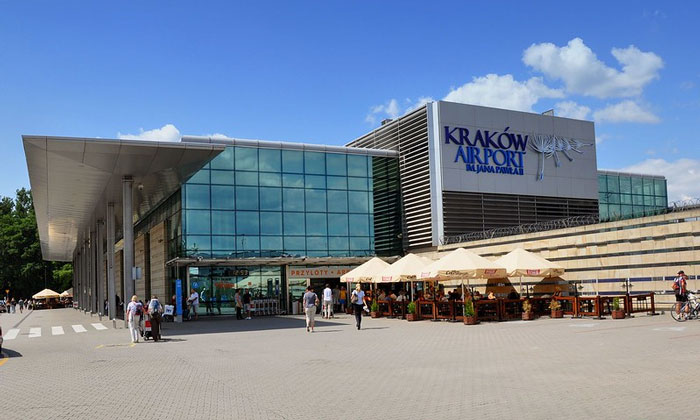 Второй по значимости аэропорт Польши – Краков-Балице имени Иоанна Павла II