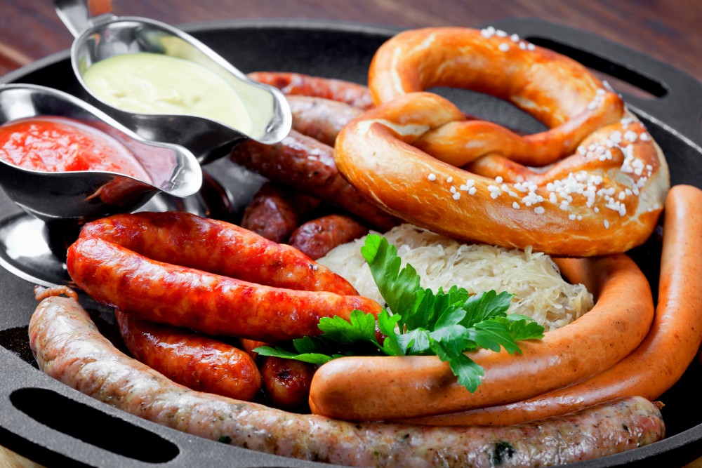 Немецкий деликатес – баварские колбаски